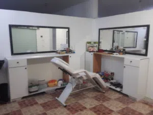 بضاعه مزين