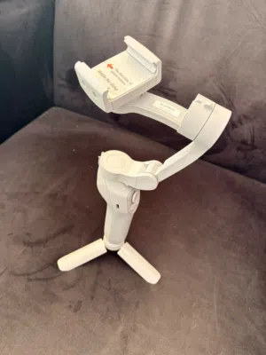 Porodo 3-Axis Gimbal Stabilizer AI Tracking & Gestures & iOS/Android App - Light Grey
