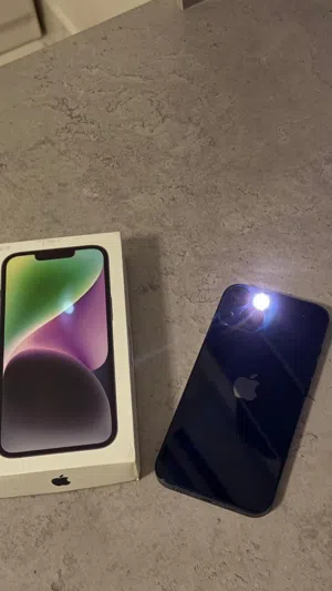 Apple iPhone 14 128 GB in Northern Governorate