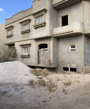 فيلا في بلعون بدروم كبير ودورين موقع ممتاز جدا وشارع واسع وحيوي موقع استراتيجي اقرا الوصف
