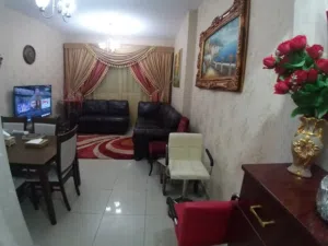 شقة غرفة وصالة مفروشة بالكامل للإيجار بالتعاون