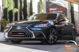 Lexus es300h 2022  يمكن التمويل بالتعاون مع المؤسسات المعتمدة لدى المعرض