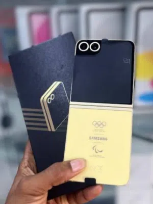 Samsung Flip 6 Gold
