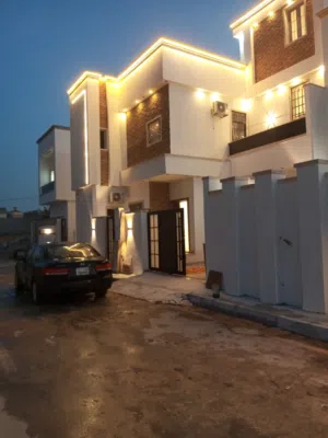 310 m2 More than 6 bedrooms Townhouse for Sale in Tripoli Salah Al-Din