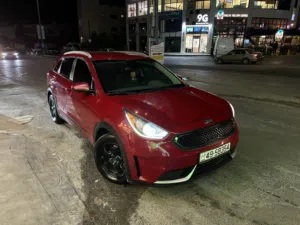 Kia . Niro . Daily3