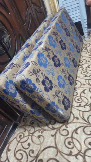 موجود فرشات ضغط عالي للبيع بحالة ممتازة