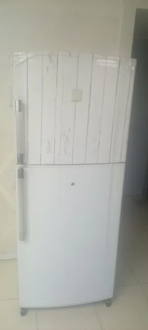 ثلاجه شارب ممتازه