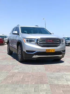 سيارة GMC أكاديا SLE للبيع 7 مقاعد موديل 2018
