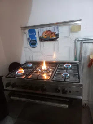 طباخ خمس عيون