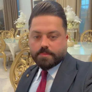 عمر  العزاوي 
