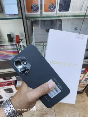 Honor Honor 400 lite 256 GB in Benghazi