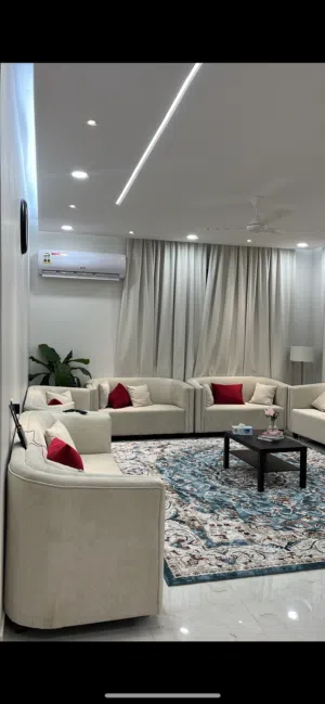 400 m2 3 Bedrooms Villa for Rent in Dhofar Salala
