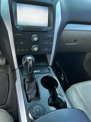 Ford explorer XLT 2015