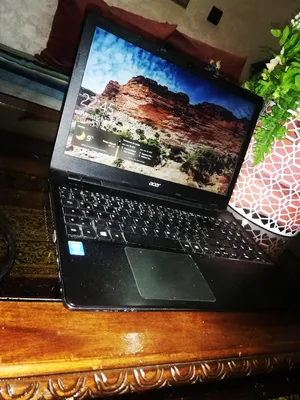 Acer . Windows . Used0