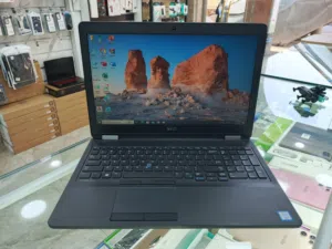 لابتوب Dell امريكي بحالة وكالة ومكفول