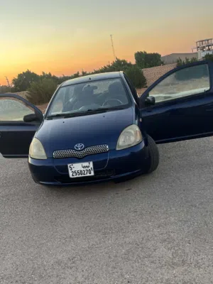 تيوتا يارس موديل 2002