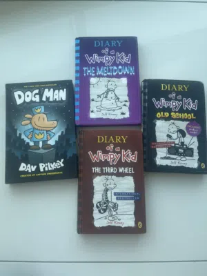 كتب the wimpy kid و Dog man