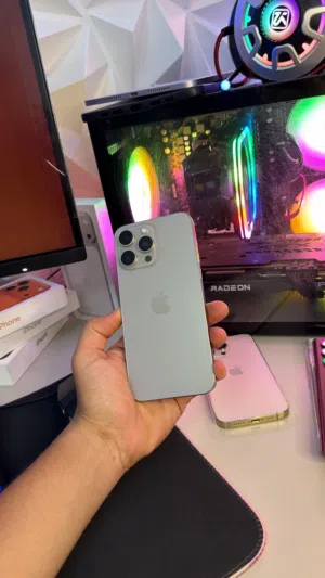 Apple iPhone 15 Pro Max 256 GB in Tripoli
