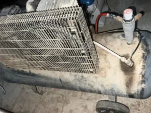 كمبريسر 200لتراستخدام بسيط بحاله ممتازه سعرالشراء800د البيعب300د