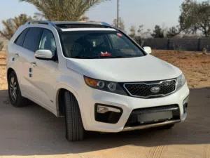 Used Kia Sorento in Tripoli