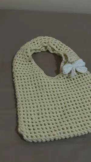 Crocheted tote mesh bag