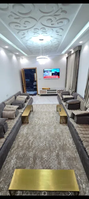 270 m2 4 Bedrooms Apartments for Rent in Sana'a Haddah
