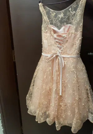فستان سهرة قصيرة