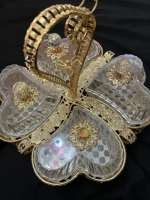 طقم ضيافة ذهبي أنيق