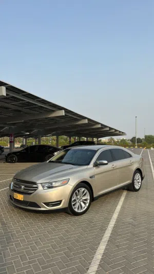 Used Ford Taurus in Al Batinah