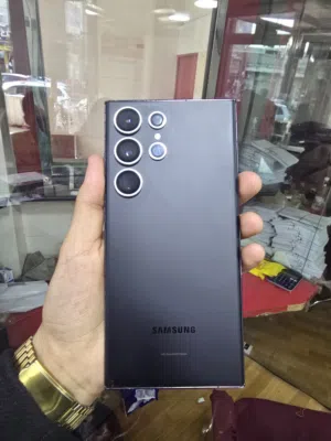 Samsung Galaxy S23 Ultra 256 GB in Sana'a