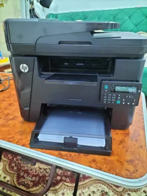 عدد ( 2 ) طابعة hp للبيع مستعملة بحالة الجديد (1) hp laser Jet Pro MFP M225dn(2) hp laser jet pro400