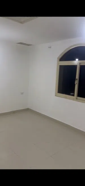 75 m2 2 Bedrooms Apartments for Rent in Hawally Hawally