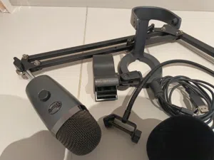 Yeti Nano blue microphone
