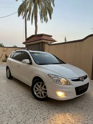 Hyundai . i30 . 2009 . New0