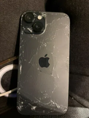 Apple iPhone 15 128 GB in Amman