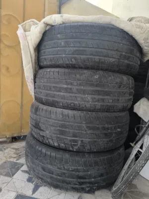 اطارات مستعملة مقاس 275/60/20