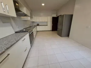 200 m2 3 Bedrooms Apartments for Sale in Amman Abdoun
