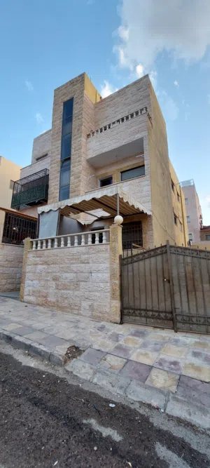 85 m2 2 Bedrooms Apartments for Sale in Aqaba Al Sakaneyeh 9