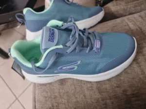 SKETCHERS  NEW SIZE 39 WITH PRICE OF 90SR
