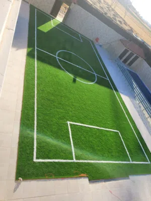 ملاعب خاصة للمزارع بالعشب الصناعي