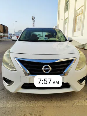NISSAN SUNNY 2016