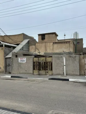 بيت للبيع في الزبير الحي العسكري