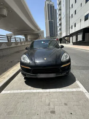 Porsche Cayenne S 2011