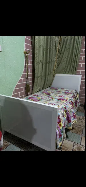سرير نفر ركم قوي جداً نجارة متوفر منه اثنين ولواحد ب 125