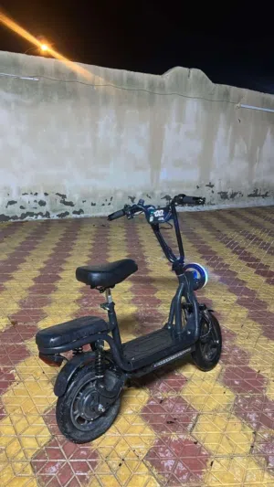 سكوتر مستعمل ما يشكي من شي اموره طيبه