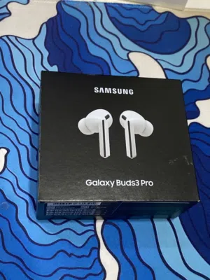 سماعه بلوتوث لم تستخدم من سامسونج   بي 15 ریالGalaxy Buds Core   بي 45ریالGalaxy Buds3 Pro
