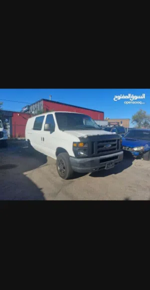فورد E150 نقل بضائع