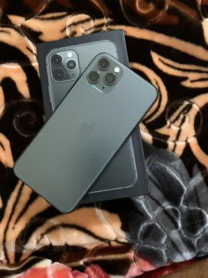 I phone 11 pro (256)GB all original