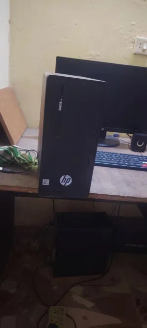 للبيع كيسة HP أصلية بحالة ممتازة