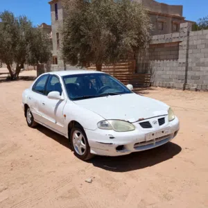 هونداي افانتي 2004